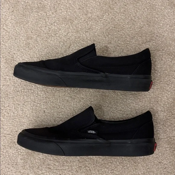 Vans Classic Black Canvas Slip-Ons - Men’s Size 6.5 - Women’s Size 8 - Picture 4 of 6